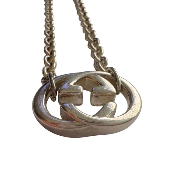 GUCCI Interlocking GG Logo Necklace (16") Sterling Silver - Picture 4 of 7